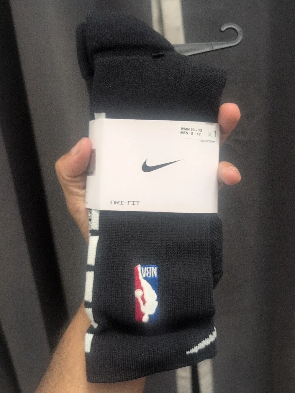 Men's Nike Black NBA Elite Socks Size Large Women 10-13/ Men 8-12 NWT 1pair